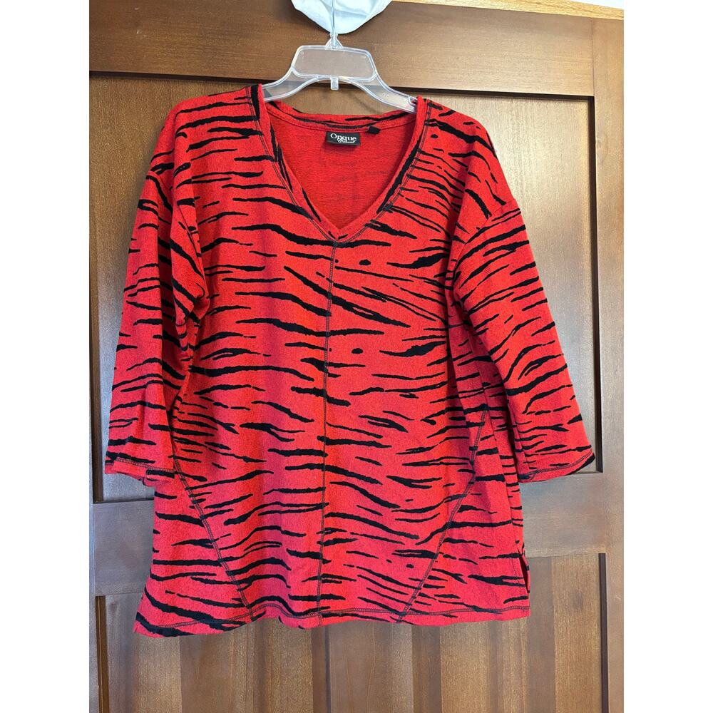 Onque Casual Tiger Stripe Sweater, VGUC